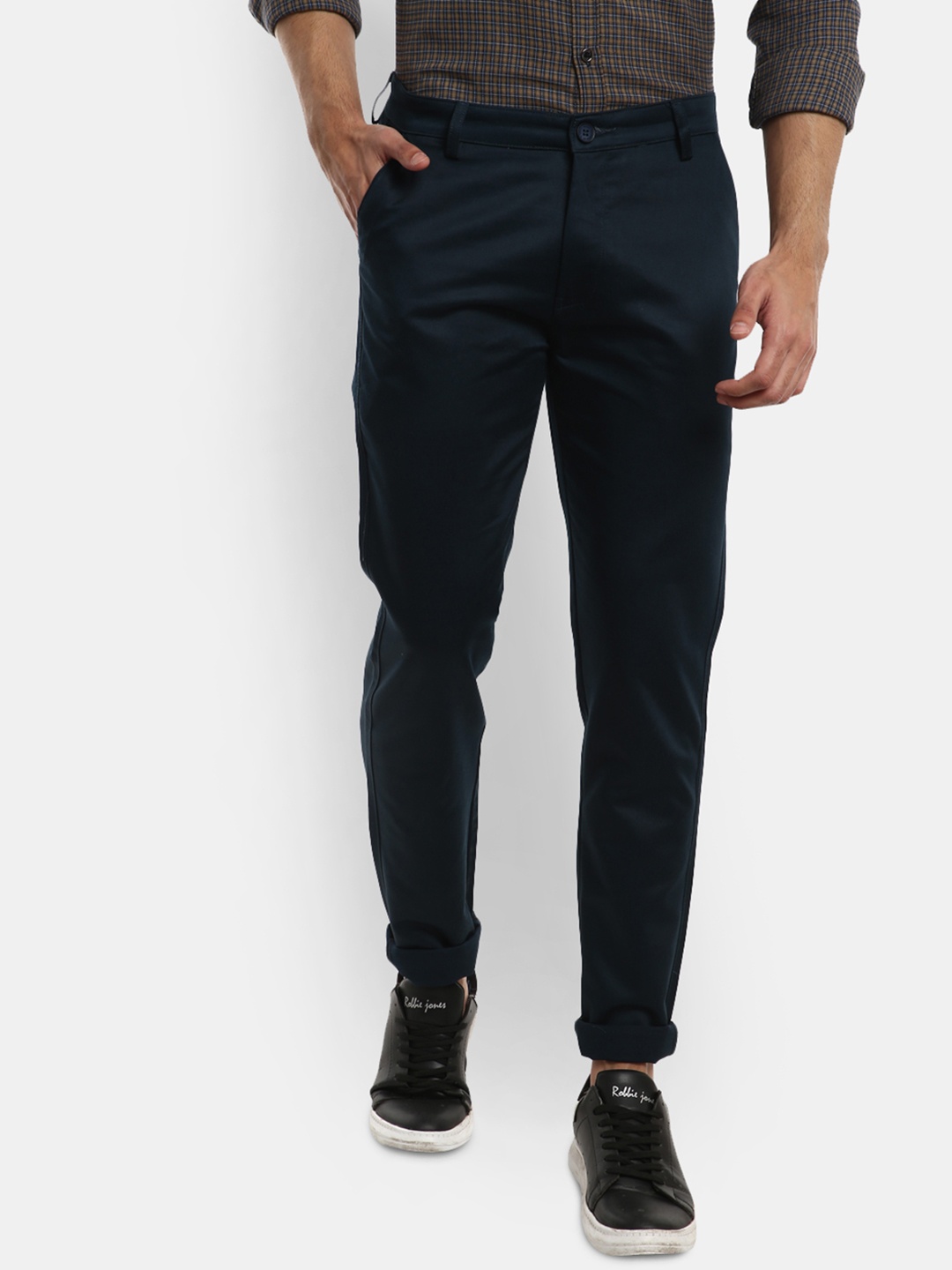 

V-Mart Men Blue Slim Fit Easy Wash Dobby Cotton Chinos Trousers
