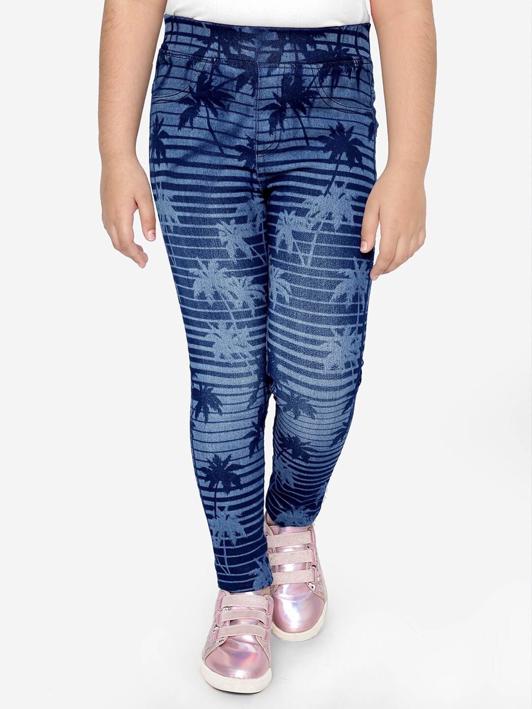 

Naughty Ninos Girls Blue Skinny Fit Heavy Fade Printed Jeans