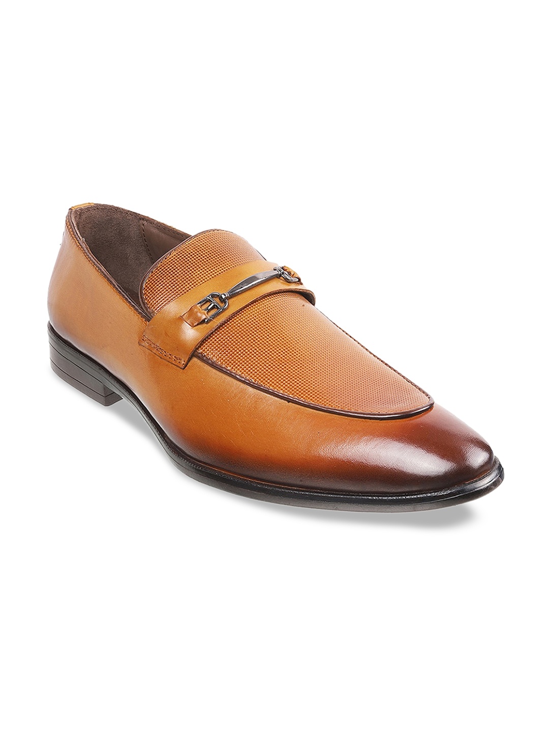 

Metro Men Tan Solid Formal Loafers