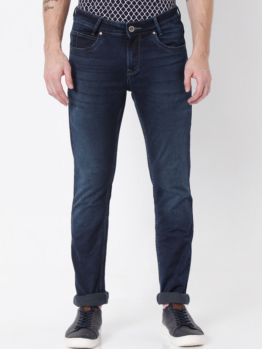 

Mufti Men Navy Blue Slim Fit Light Fade Stretchable Jeans
