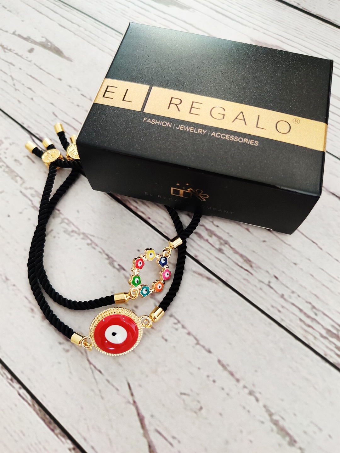 

EL REGALO Unisex Set of 2 Gold-Toned & Red Charm Bracelet