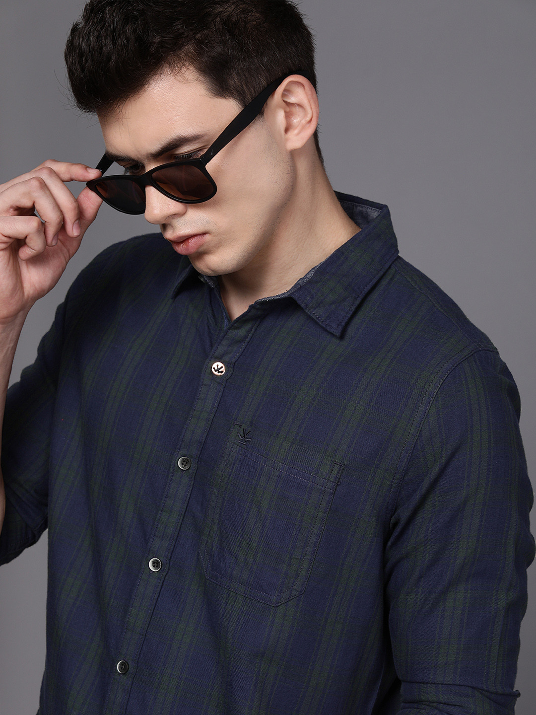 

WROGN Men Green & Blue Checked Slim Fit Pure Cotton Casual Shirt
