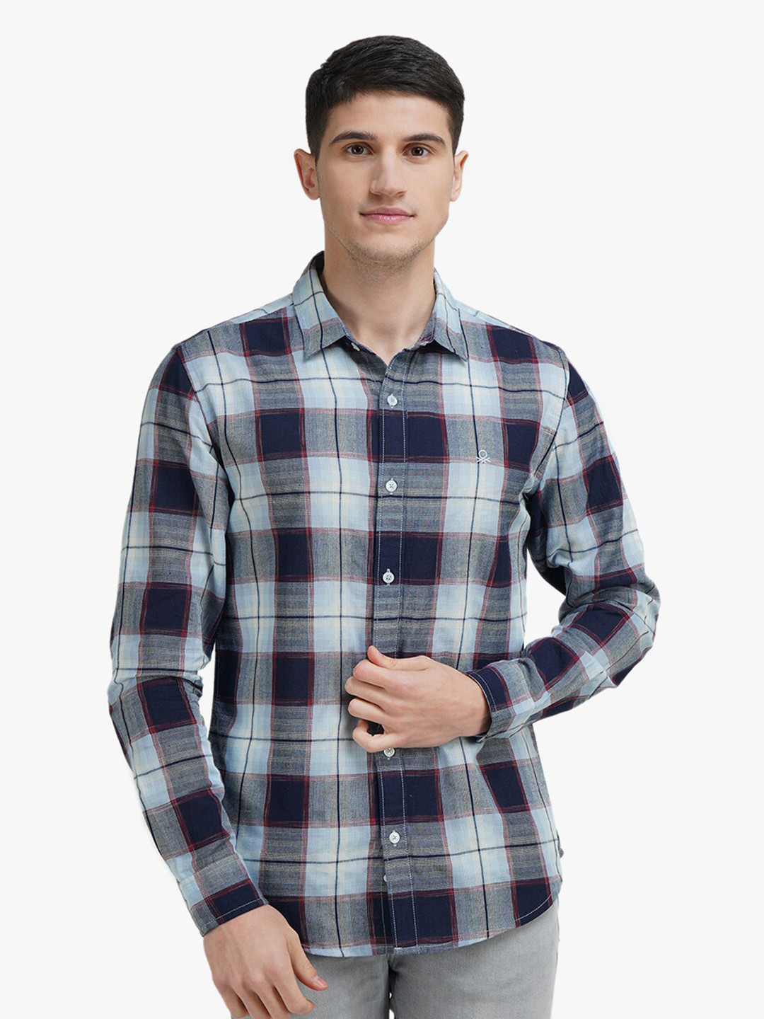 

United Colors of Benetton Men Blue Slim Fit Tartan Checks Checked Casual Shirt