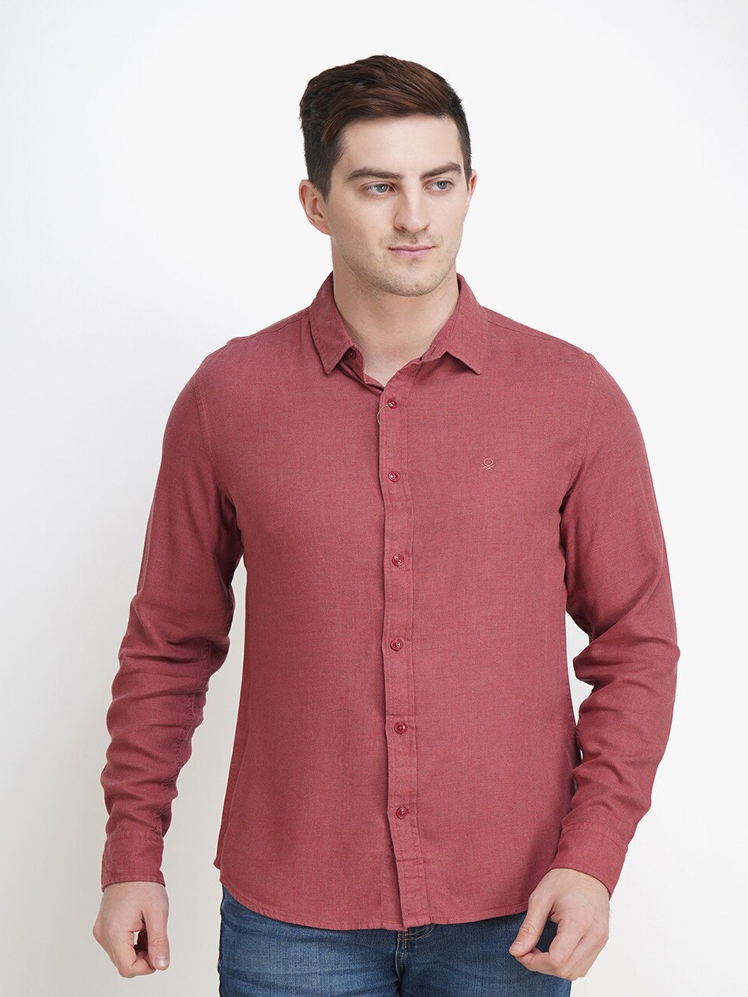 

United Colors of Benetton Maroon Slim Fit Casual Shirt