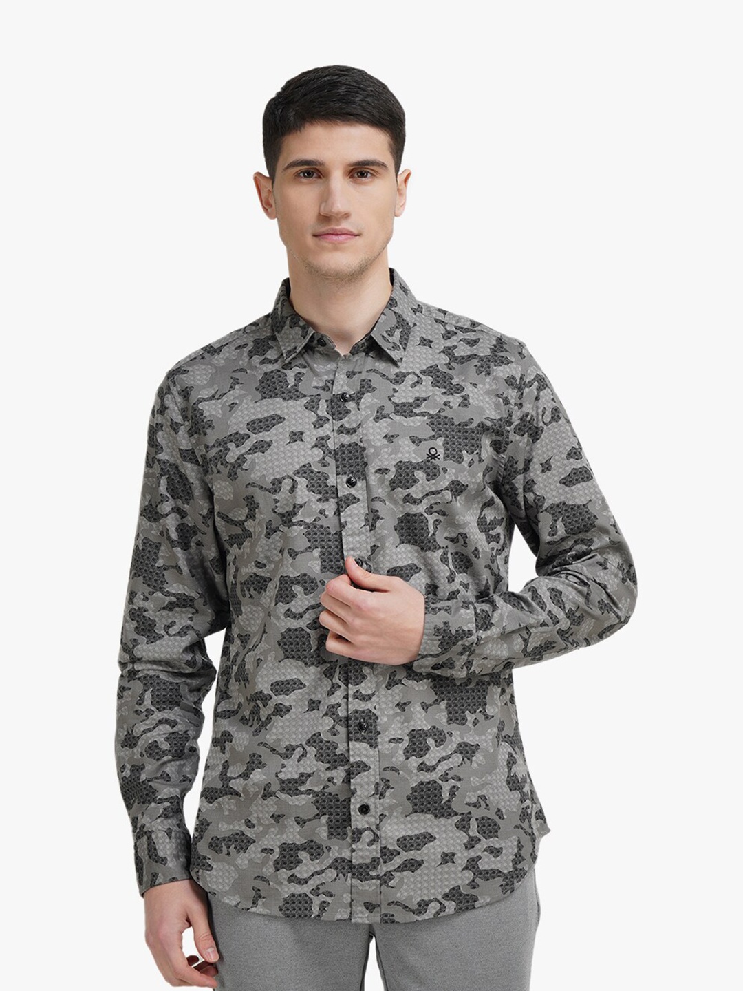 

United Colors of Benetton Men Grey Slim Fit Printed Cotton Casual Shirt