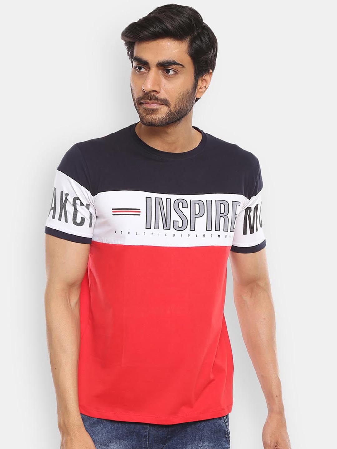 

V-Mart Men Red T-shirt