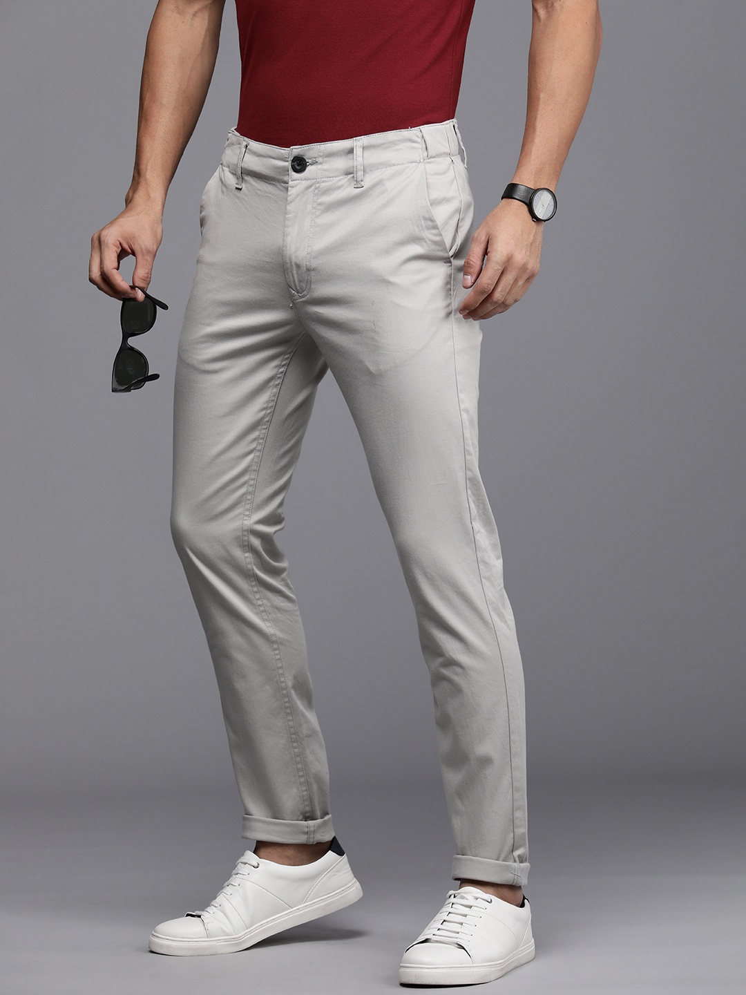 

WROGN Men Slim Fit Trousers, Grey