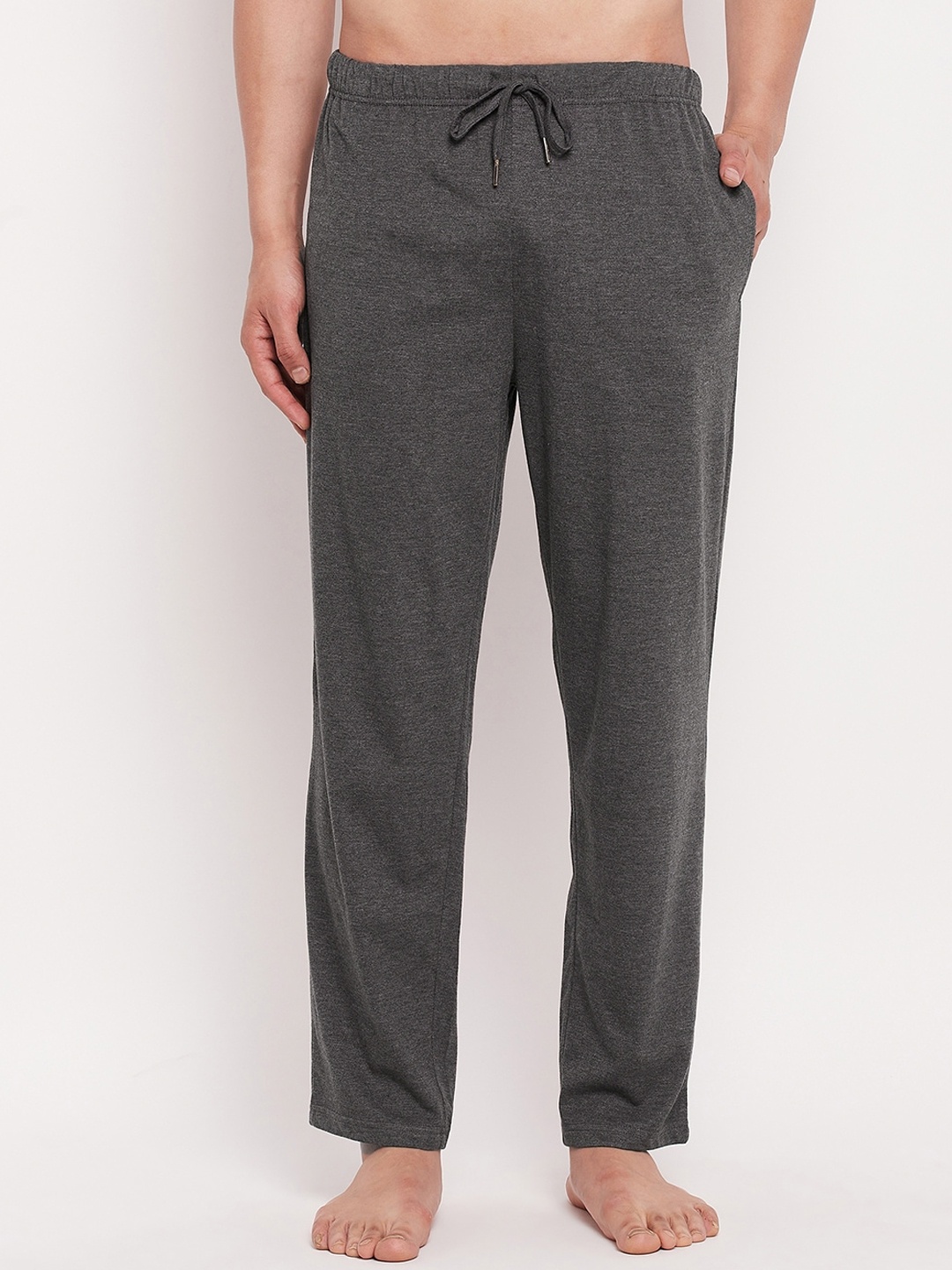 

Hypernation Men Charcoal Grey Solid Straight Lounge Pants