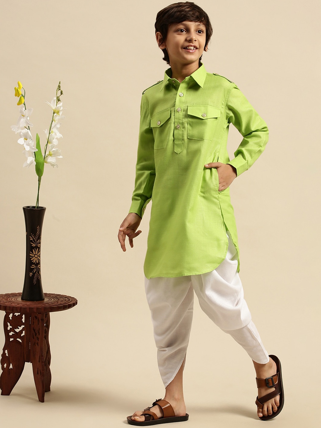 

Sanwara Boys Green Cotton Pathani Kurta