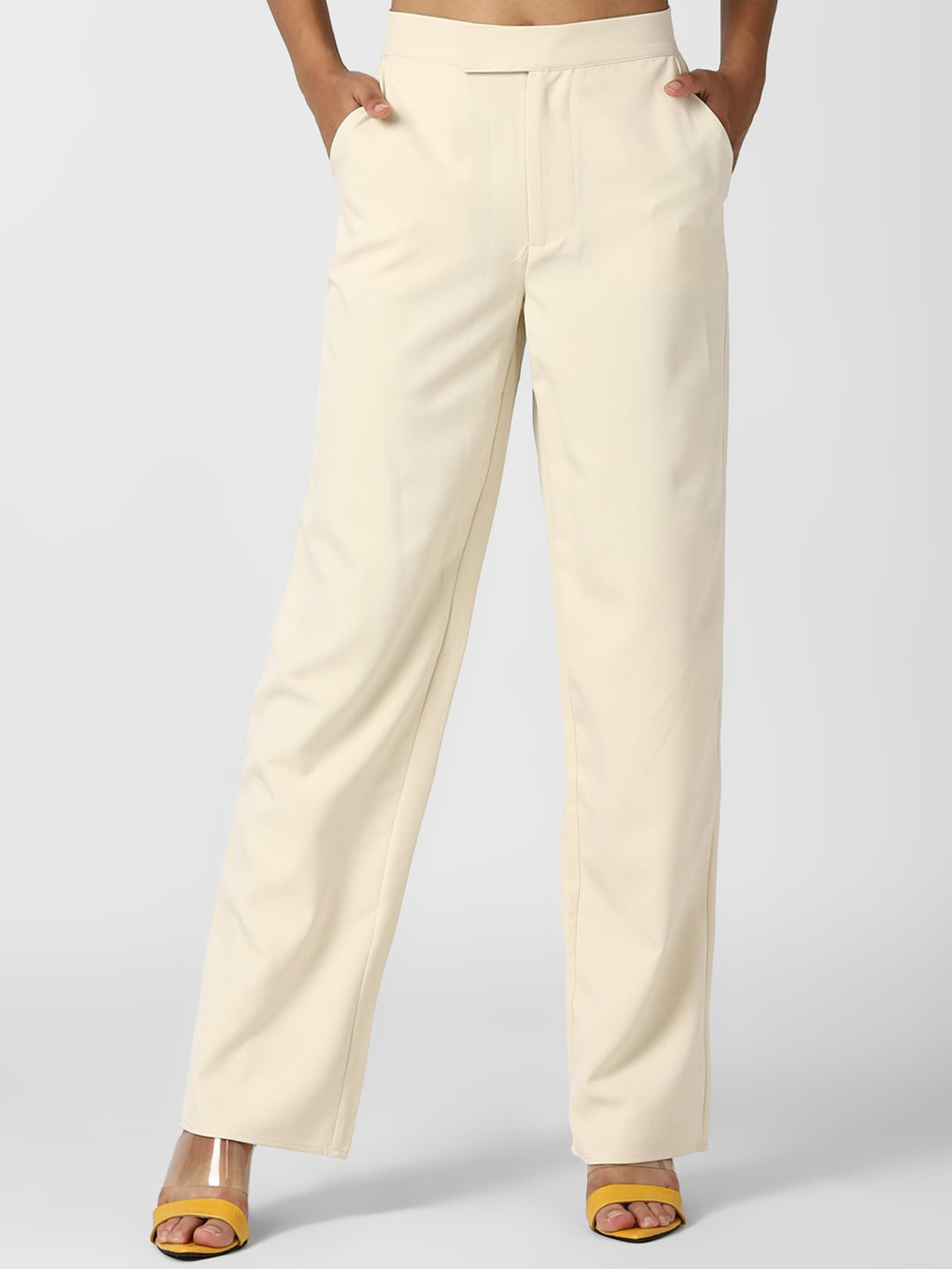 

FOREVER 21 Women Cream-Coloured Regular Trousers