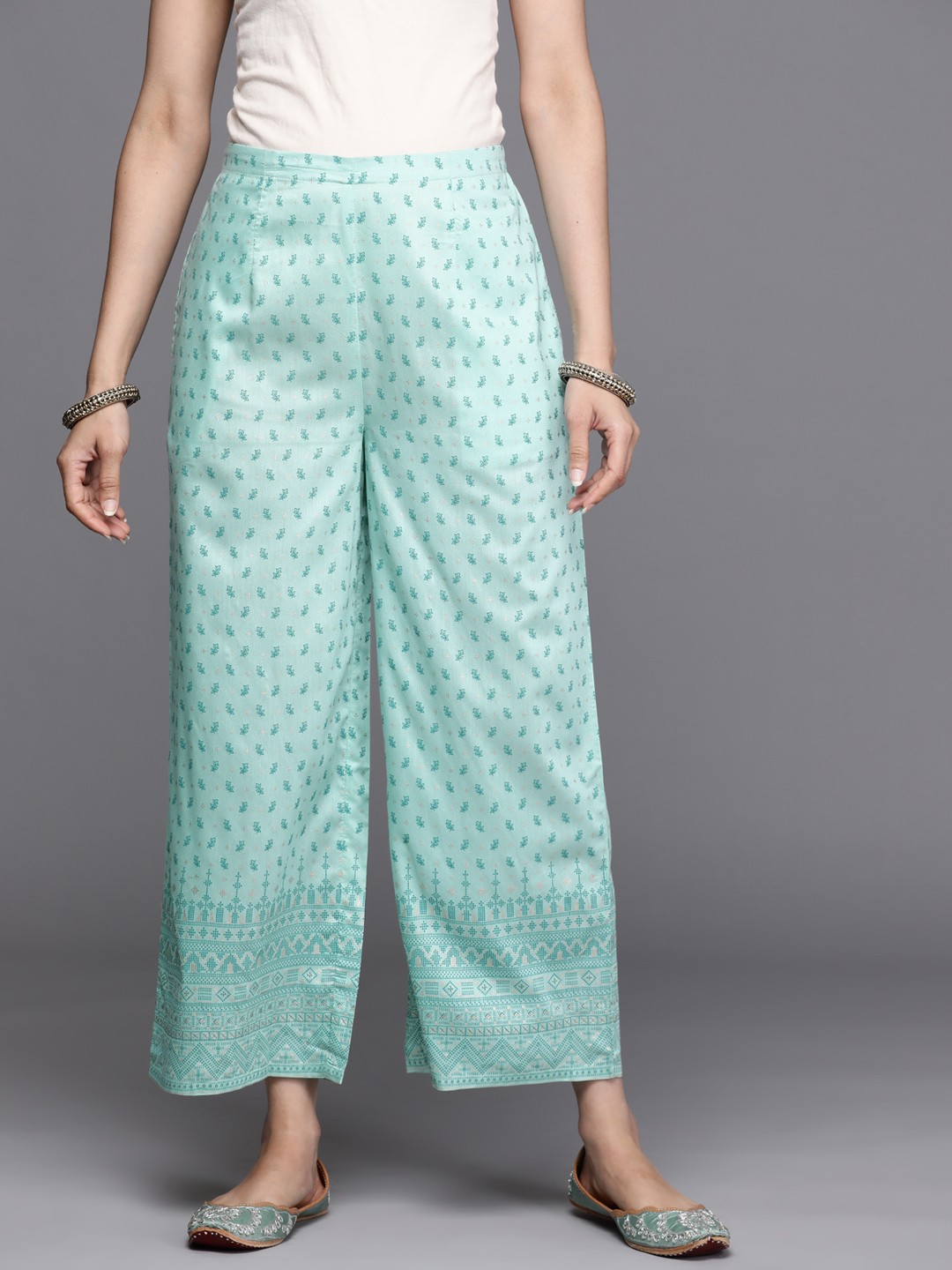 

Libas Women Blue Ethnic Motifs Printed Wide Leg Palazzos