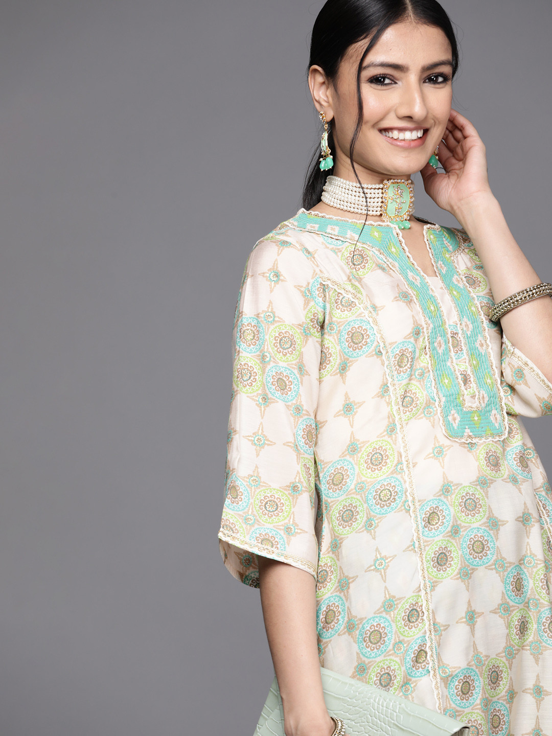 

Libas Women Green & White Ethnic Motifs Printed A-Line Kurta