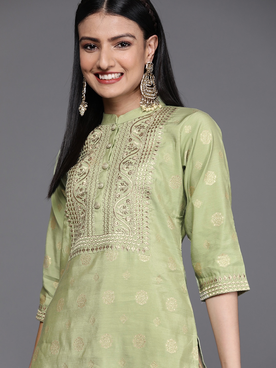 

Libas Women Green & Navy Blue Yoke Design Kurta