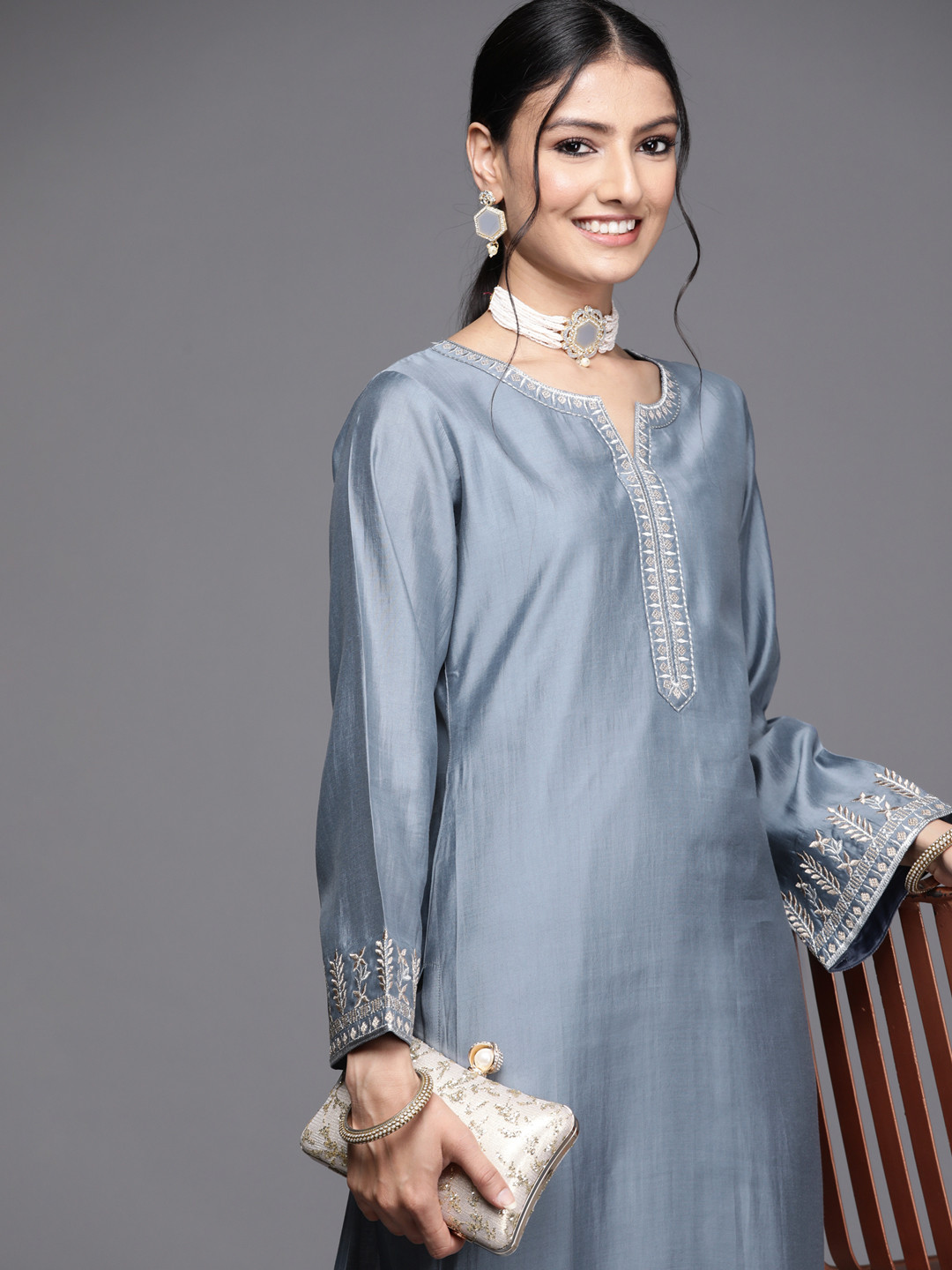 

Libas Women Grey Ethnic Motifs Embroidered Chanderi Silk Kurta