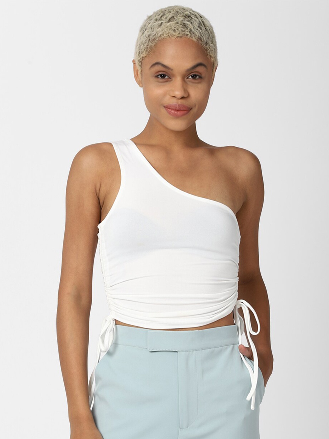 

FOREVER 21 White One Shoulder Fitted Crop Top