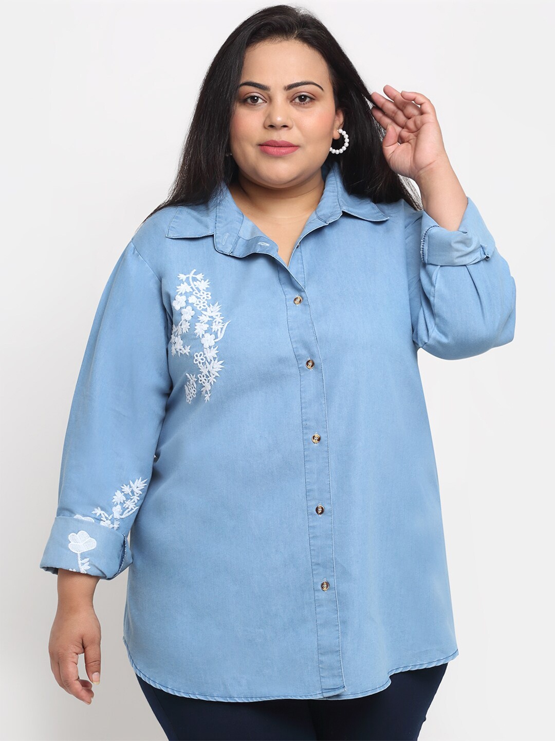 

sindrellastorie Women Plus Size Blue Floral Embroidered Denim Casual Shirt