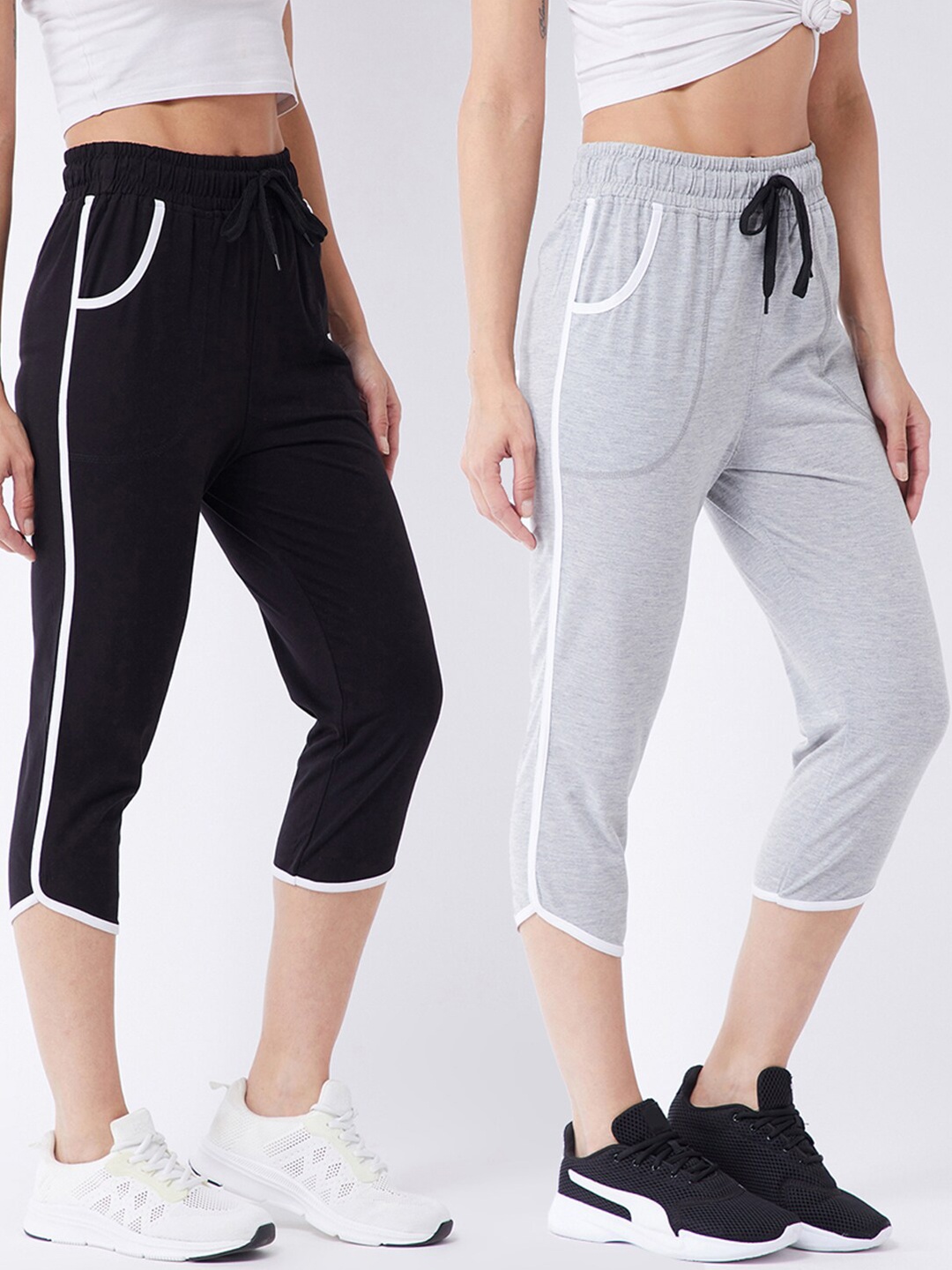 

Modeve Women Pack of 2 Capris, Black
