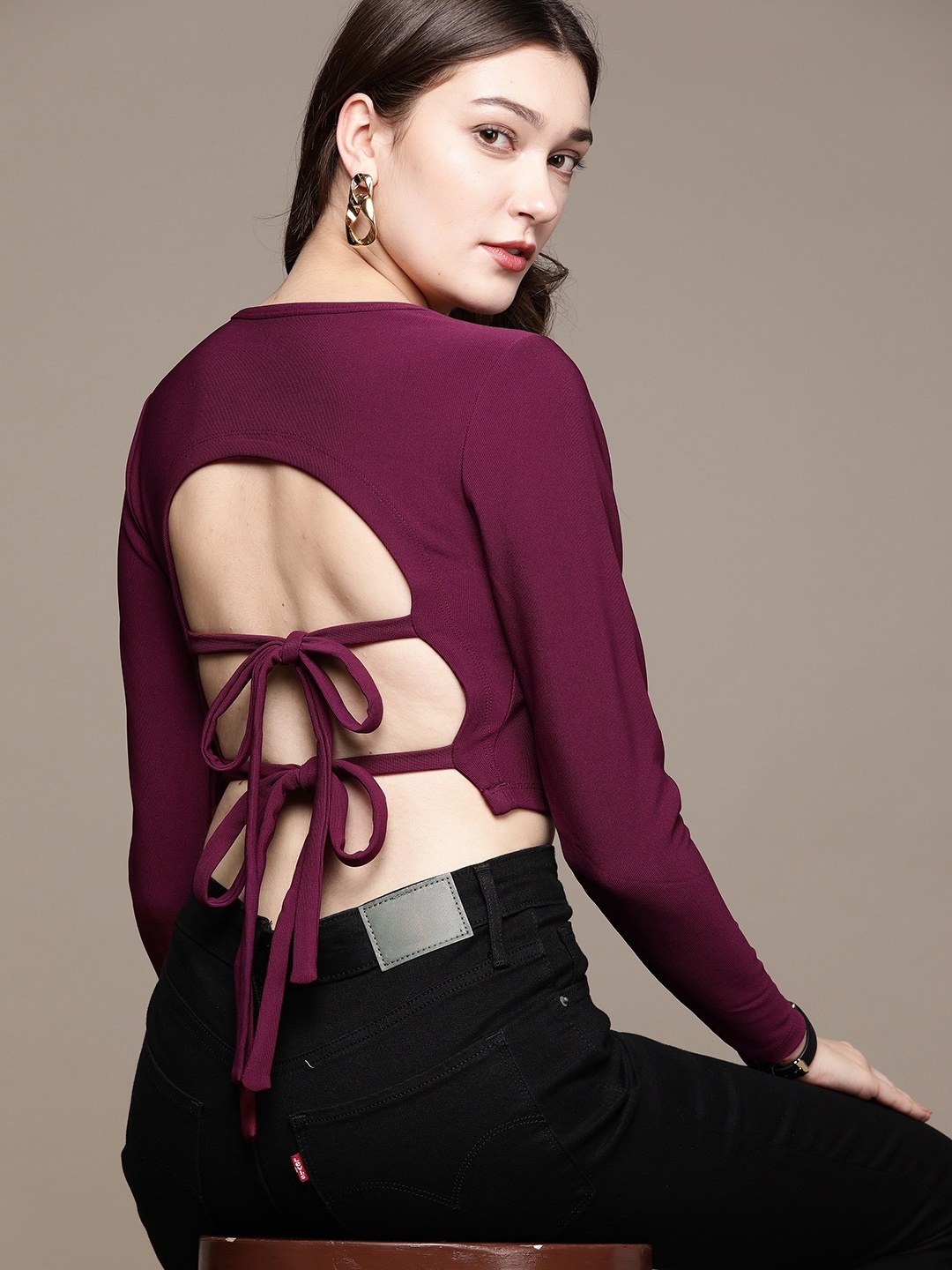 

bebe Maroon Styled Back Crop Top