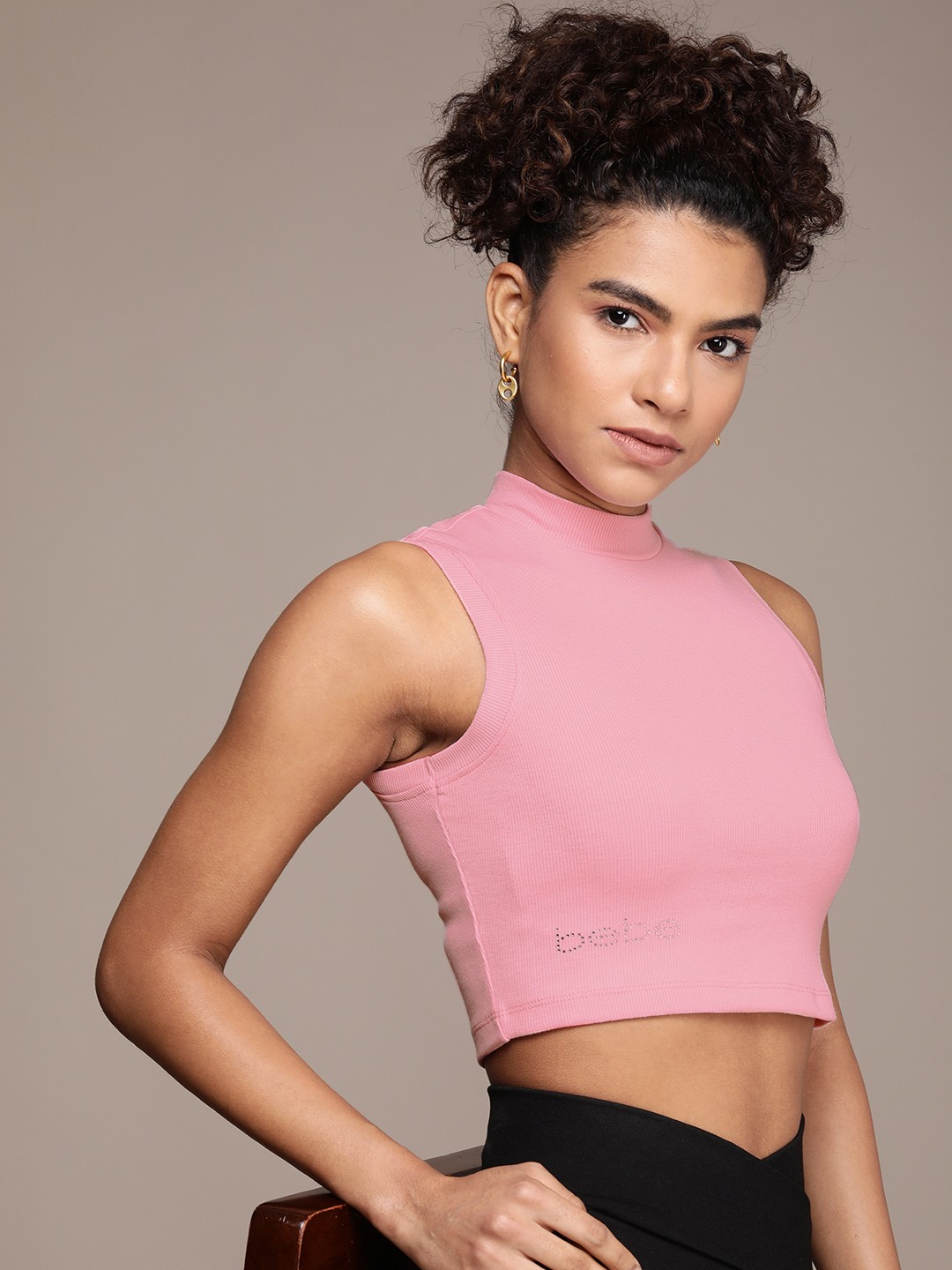 

bebe Solid High Neck Crop Top With Embellished Brand Logo Detail, Pink