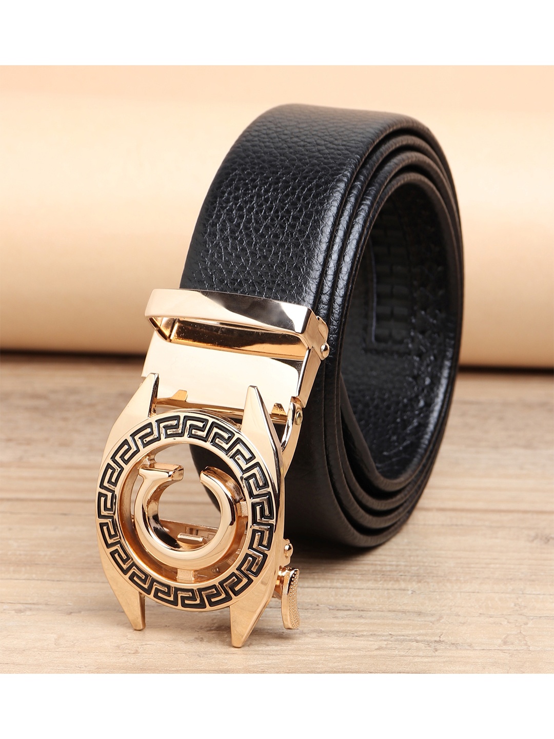 

ZORO Men Black Textured PU Belt