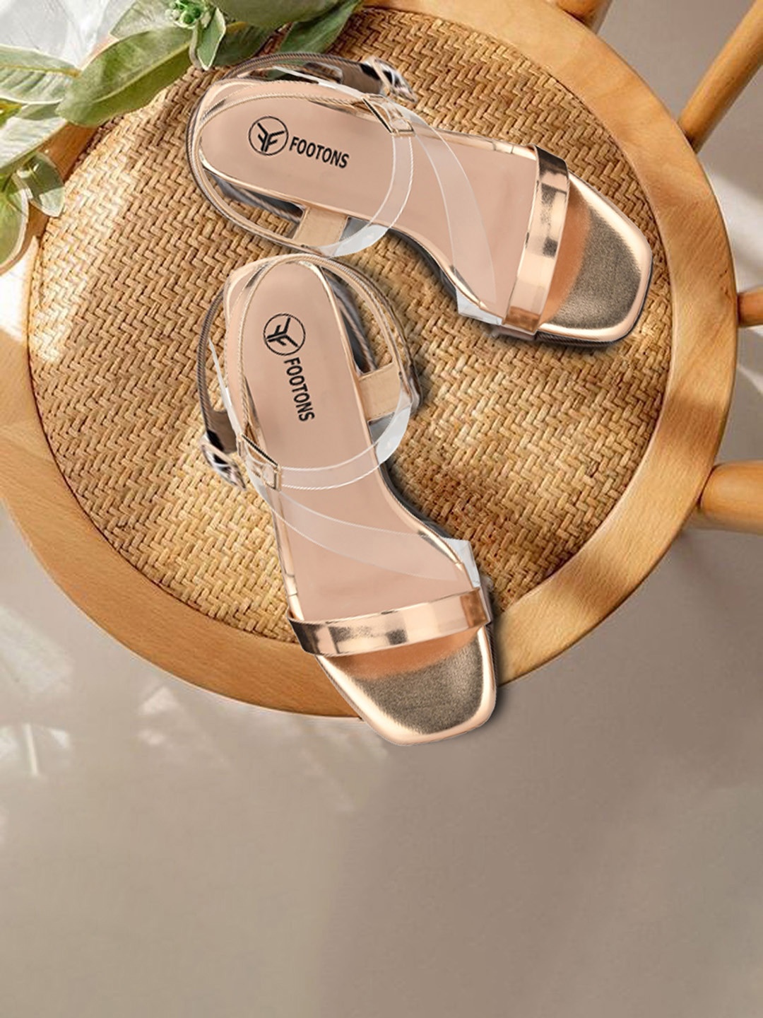 

FOOTONS Gold-Toned Colourblocked Party Block Sandals