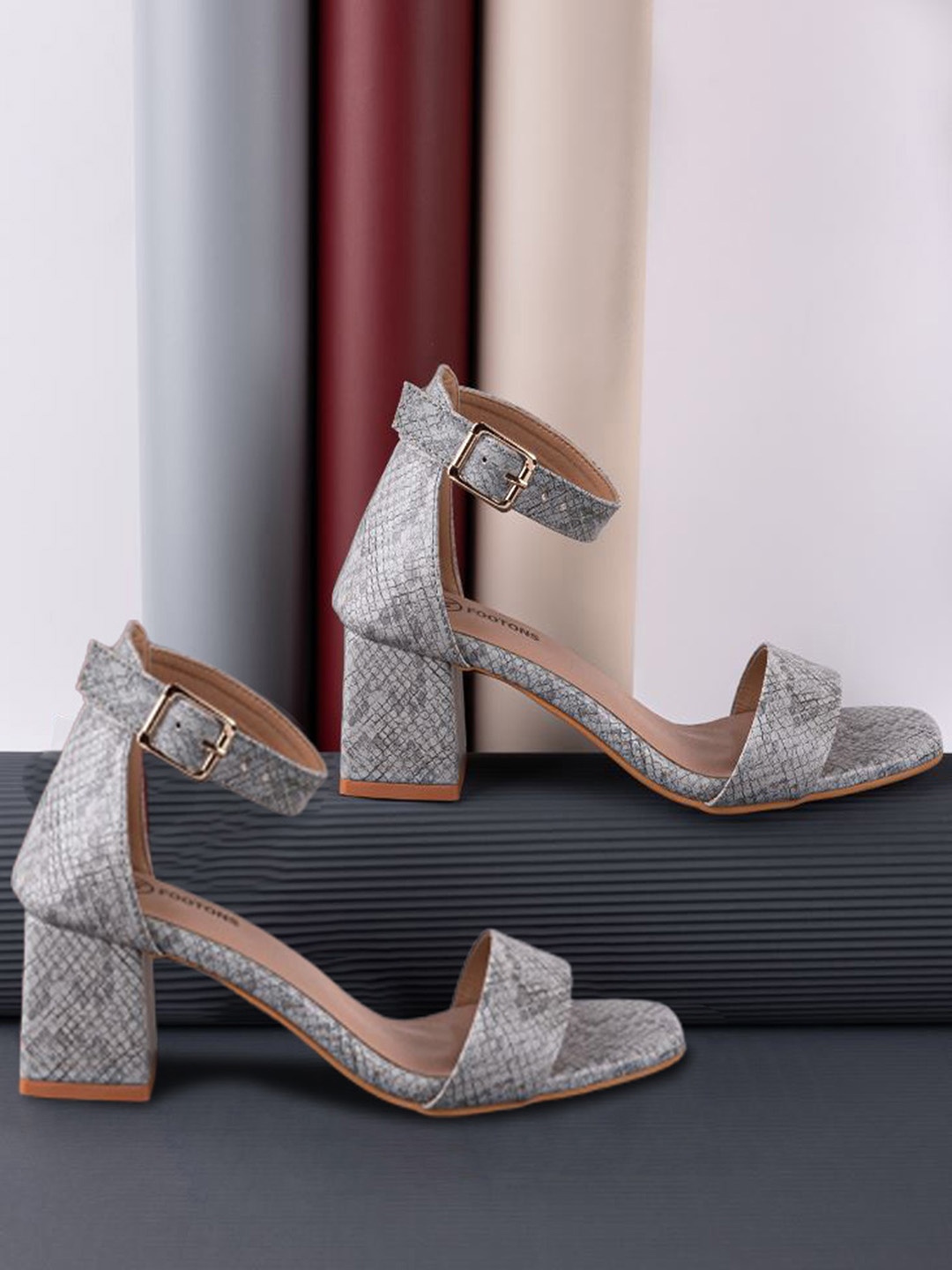 

FOOTONS Women Grey Textured Block Heels