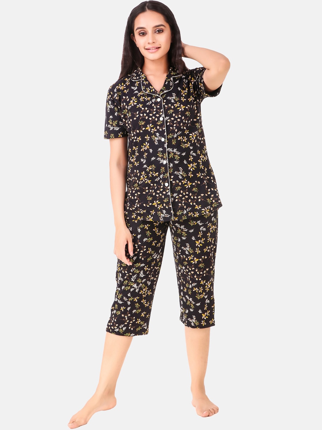 

Masha Women Black & Yellow Printed Night suit