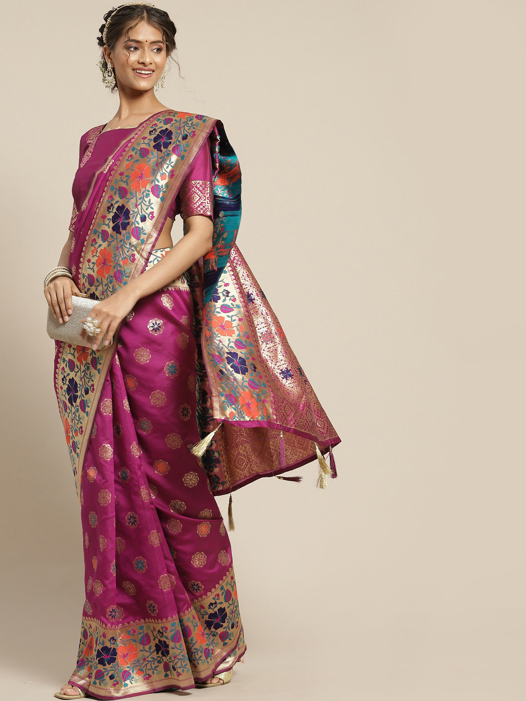 

Somras Magenta Pink & Golden Ethnic Motifs Zari Silk Blend Saree