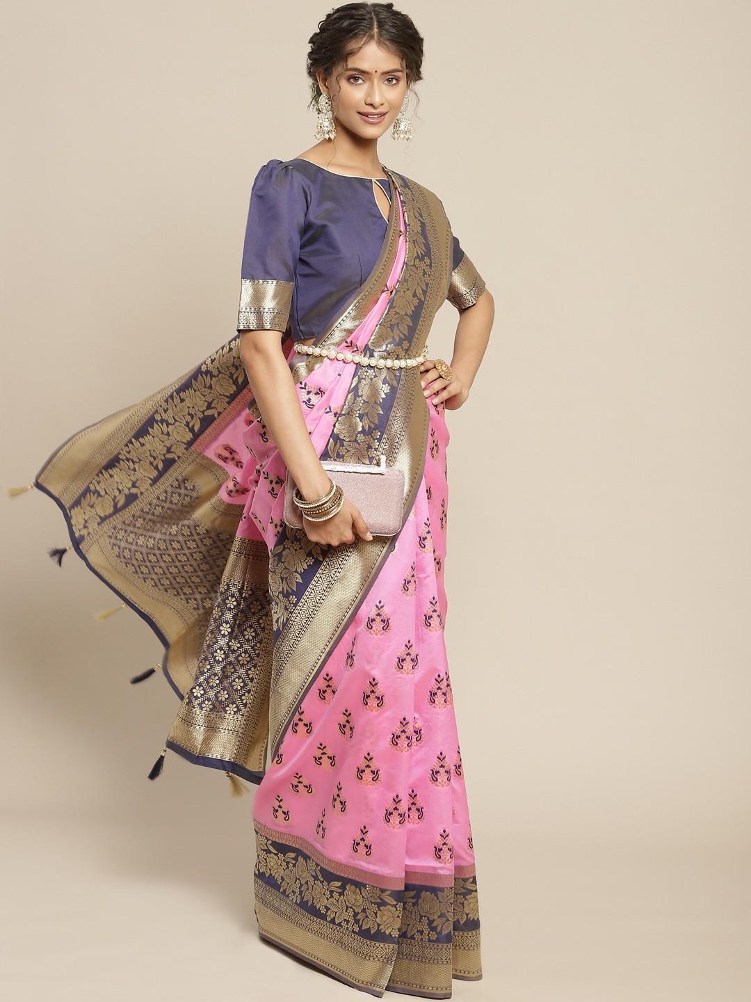 

Somras Pink & Grey Ethnic Motifs Zari Silk Blend Saree