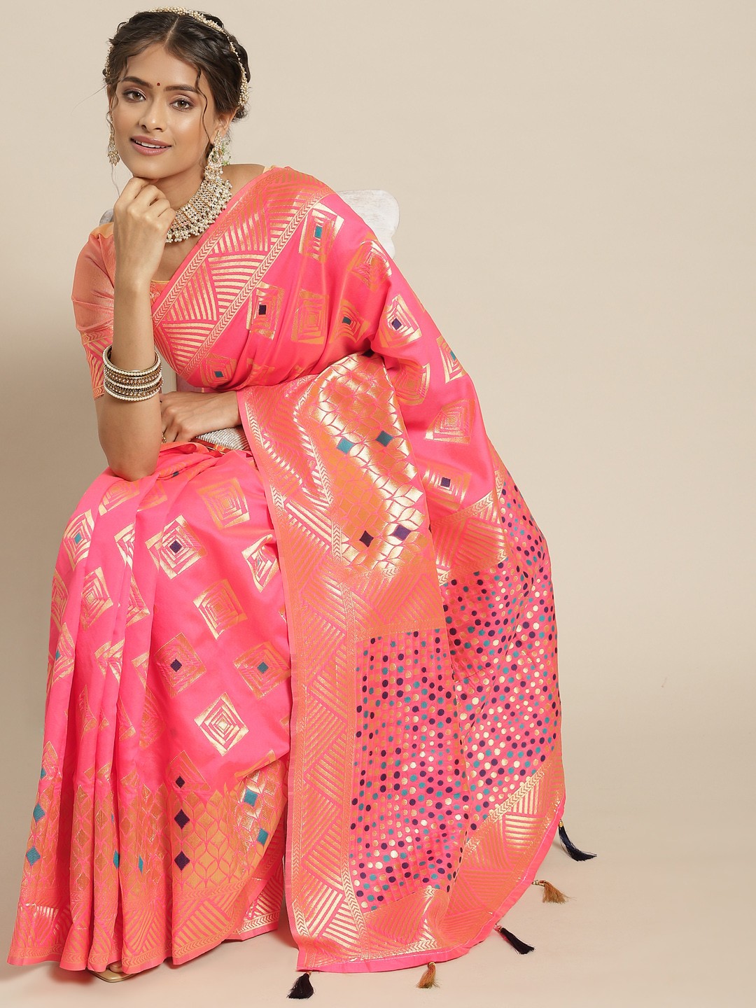 

Somras Coral Pink & Beige Ethnic Motifs Zari Silk Blend Saree
