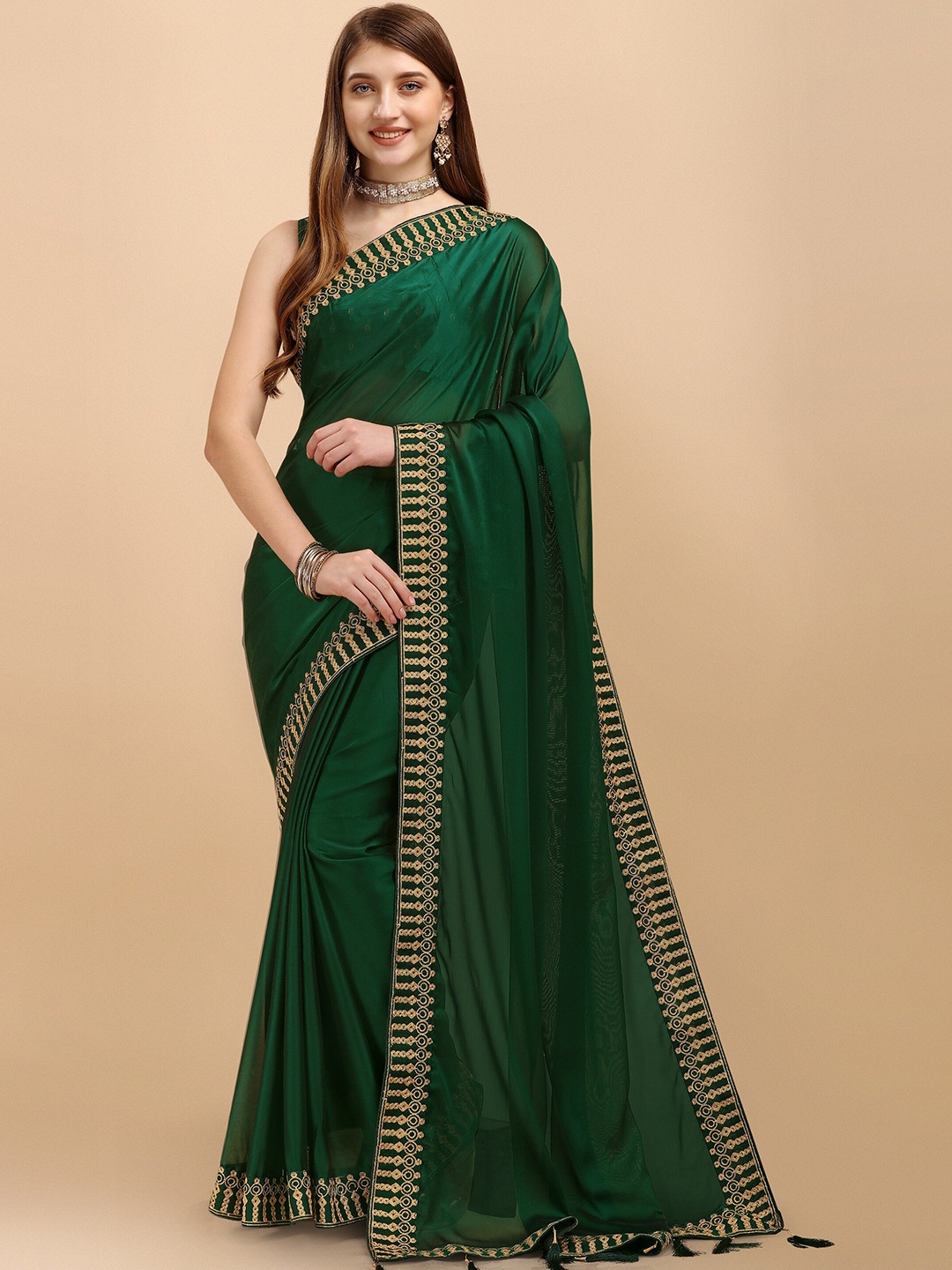 

Iris Green & Gold-Toned Silk Cotton Block Print Saree
