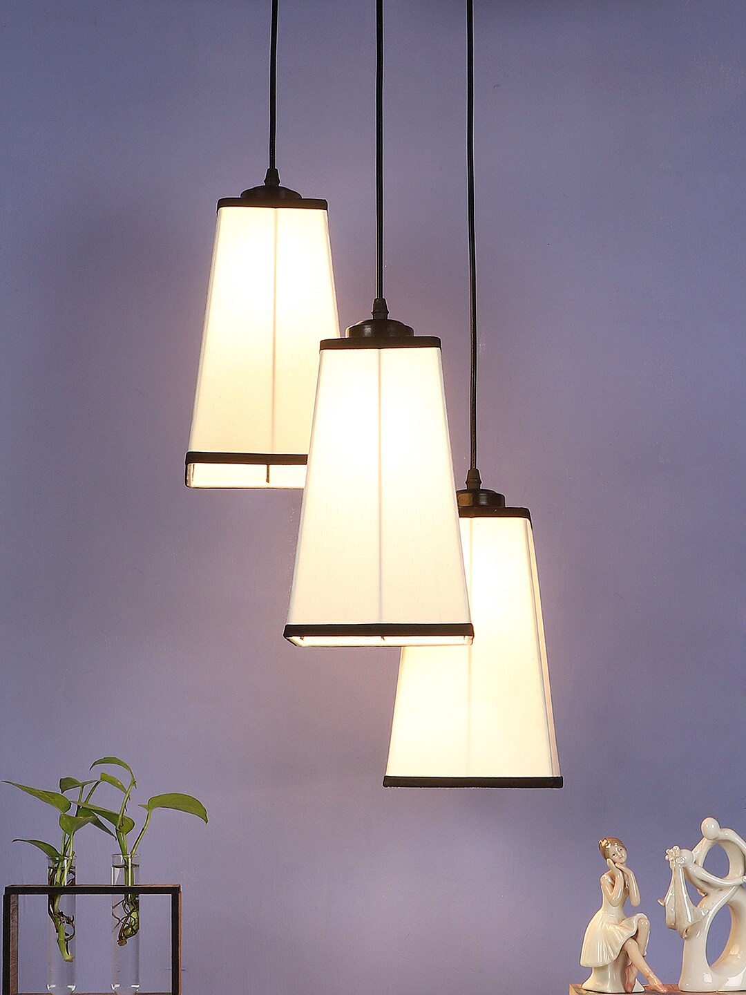 

Devansh White Cotton Triple Pyramid Cluster Hanging Lamp