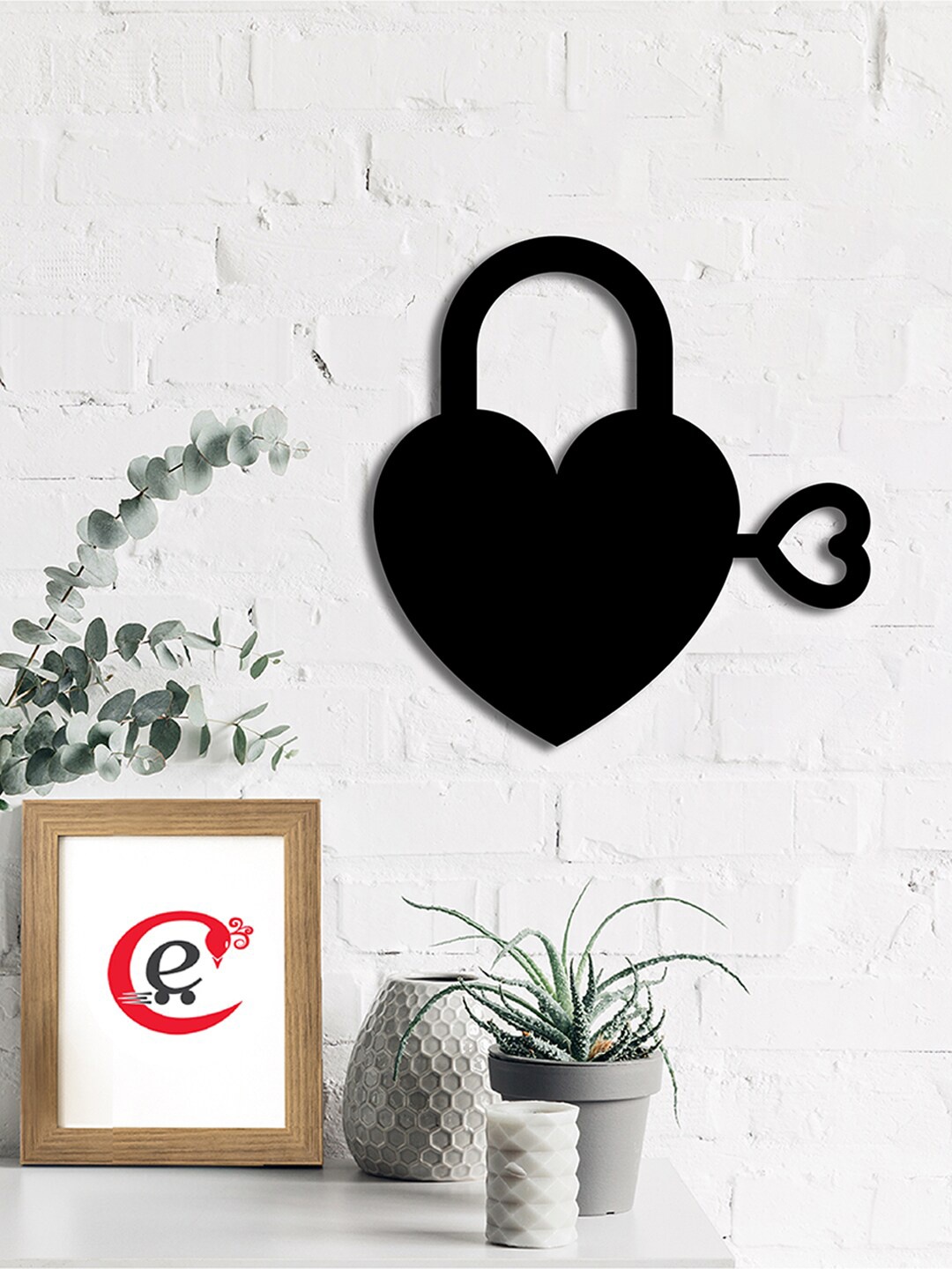 

eCraftIndia Black Heart Key Wooden Wall Decor