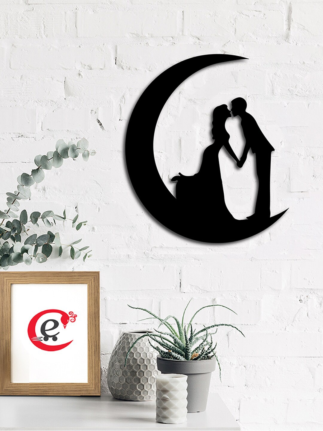 

eCraftIndia Black Couple On The Moon Wall Decor