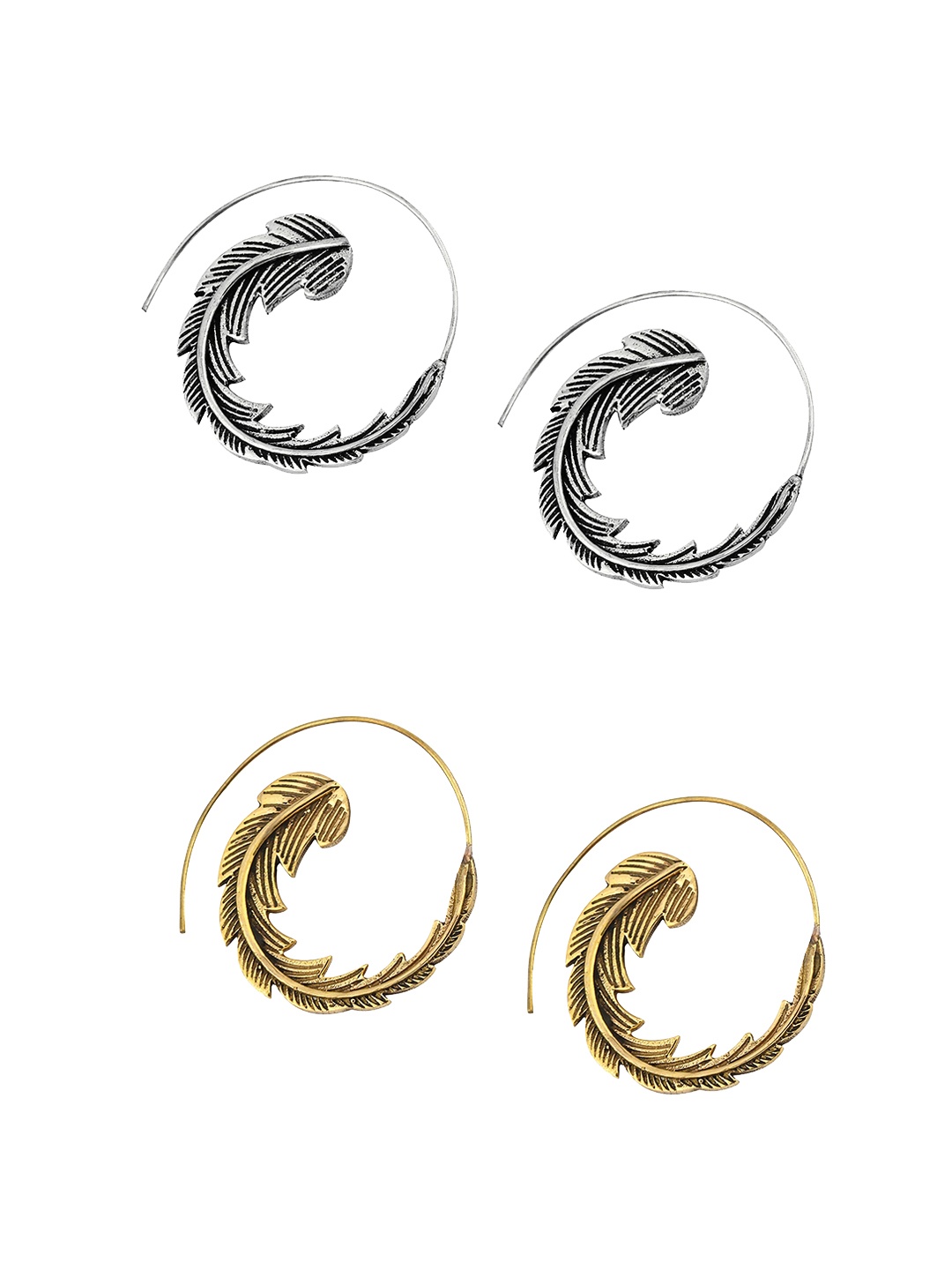 

EL REGALO Women Silver & Gold Set of 2 Textured Circular Hoop Earrings