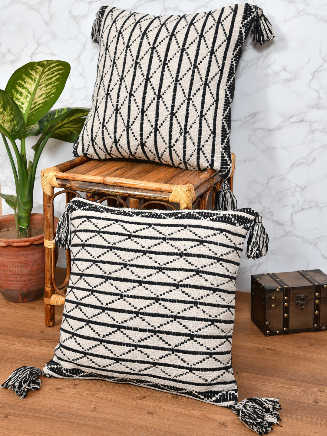 

Gulaab Jaipur Set Of 2 Beige Geometric Print Cotton Square Cushion Cover