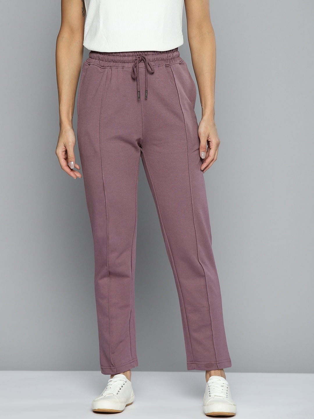 

Mast & Harbour Women Mauve Solid Track Pants