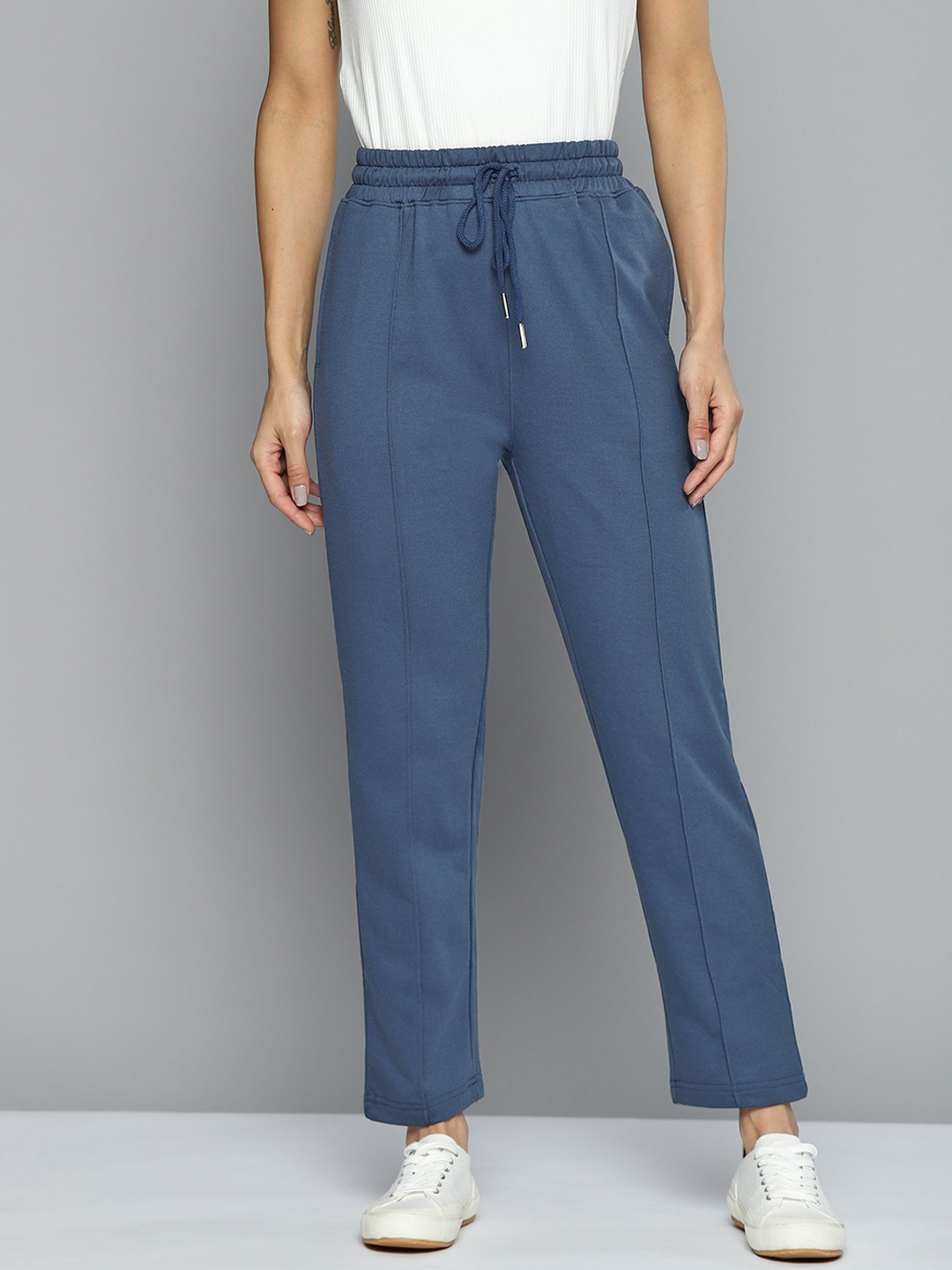 

Mast & Harbour Women Blue Solid Track Pants