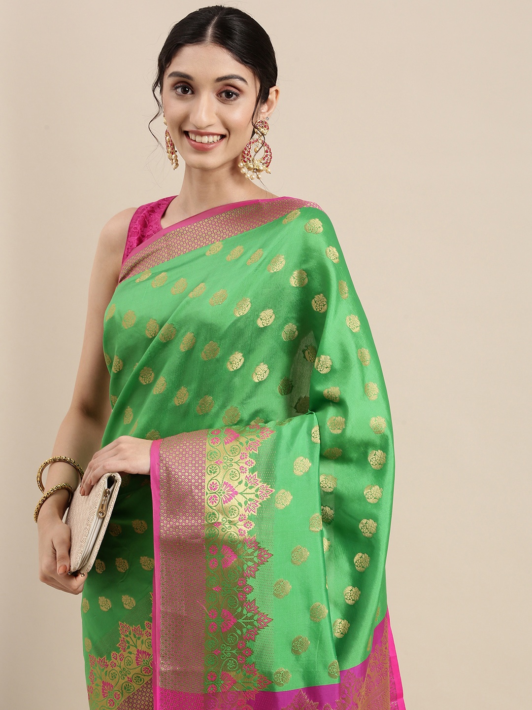

Mitera Green & Gold Floral Zari Silk Cotton Celebrity Banarasi Saree