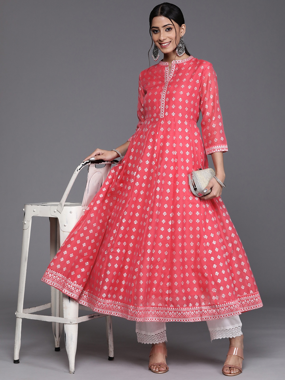 

Varanga Women Pink & Grey Ethnic Motifs Printed Chanderi Silk Chanderi Silk Anarkali Kurta