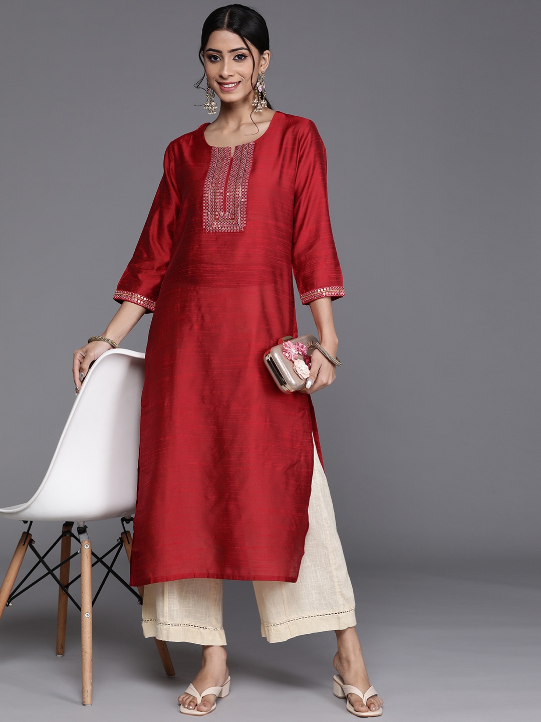 

Varanga Women Maroon Yoke Design Kurta