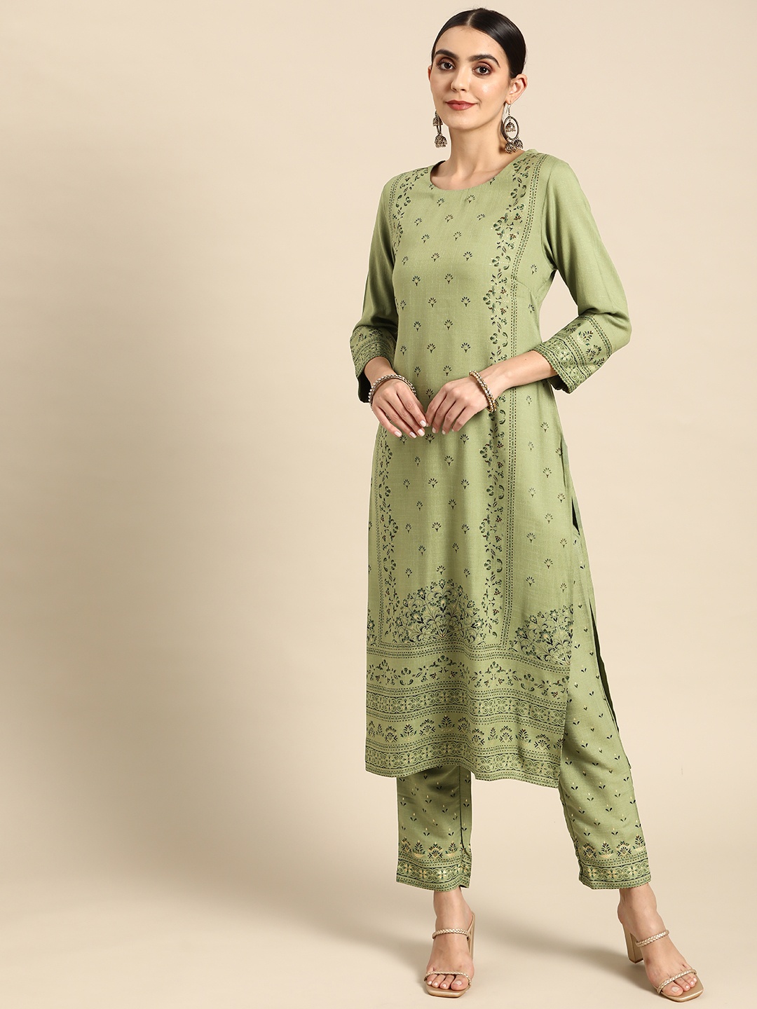 

Anouk Women Green Floral Print Kurti with Palazzos
