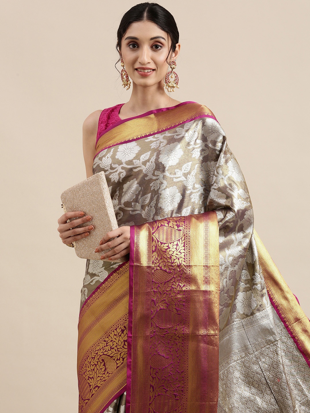 

Mitera Grey & Gold Floral Zari Tissue Celebrity Banarasi Saree