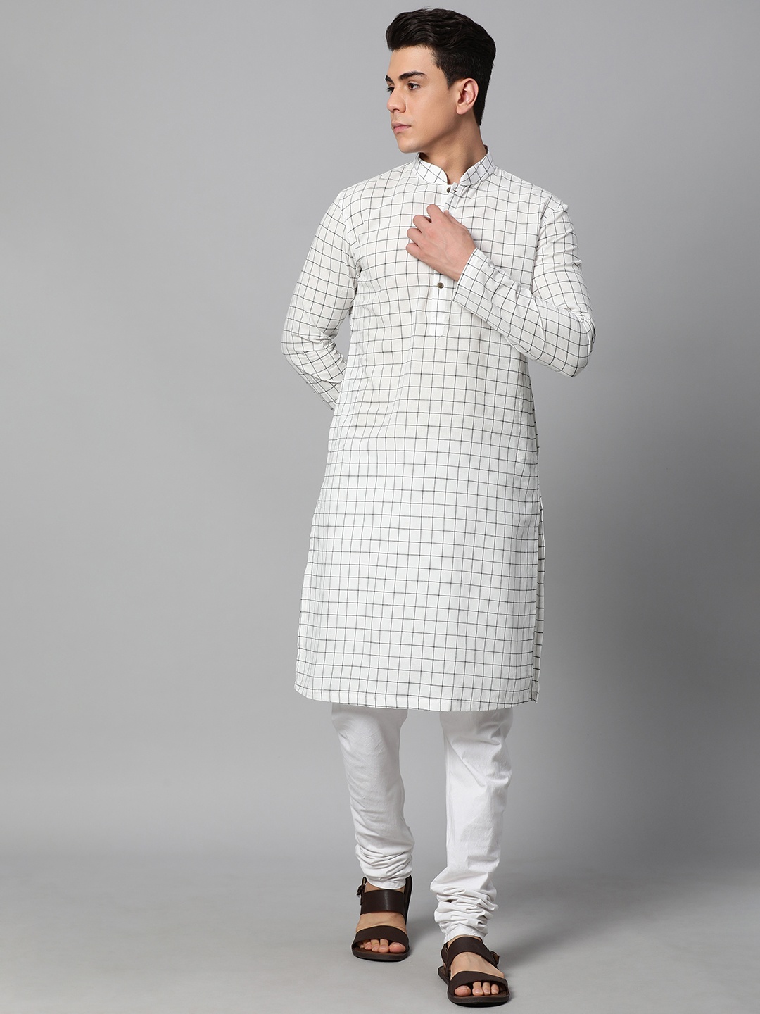 

Manthan Men Off White & Black Checked Kurta