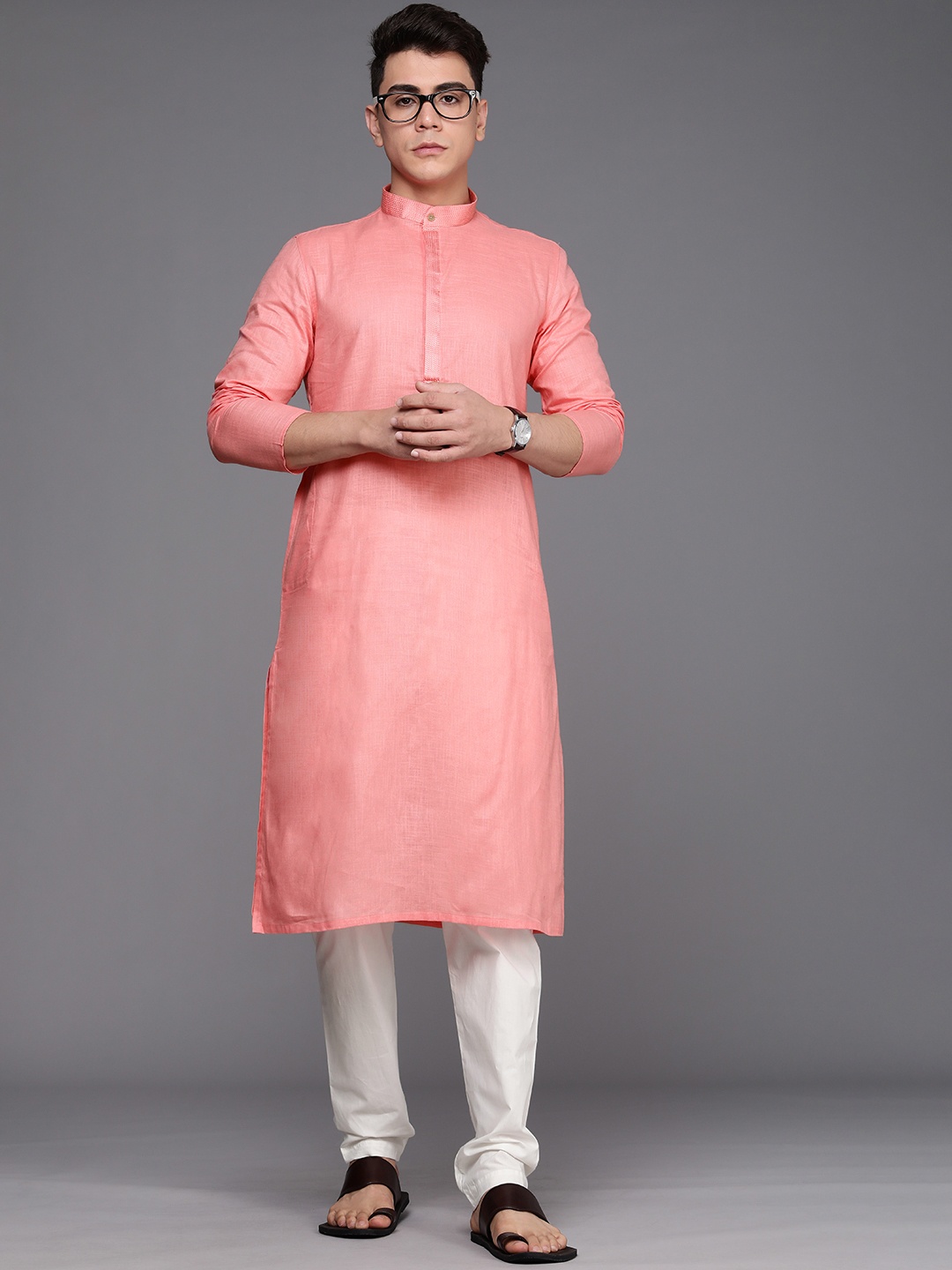 

Manyavar Men Coral Pink Solid Kurta with Pyjamas