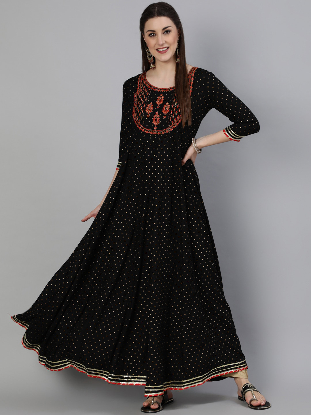 

KIMAYRA Women Black & Red Geometric Printed Thread Work Anarkali Kurta