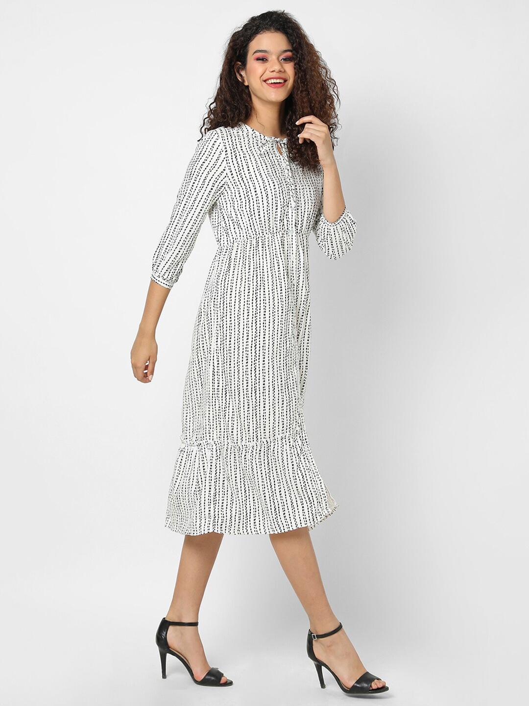 

Campus Sutra White & Black Tie-Up Neck Crepe Midi Dress