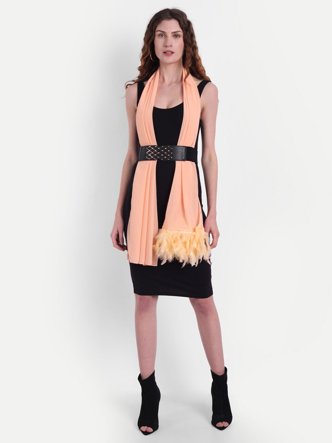 

Wicked Stitch Women Peach-Coloured Scarf With One side Fur Border