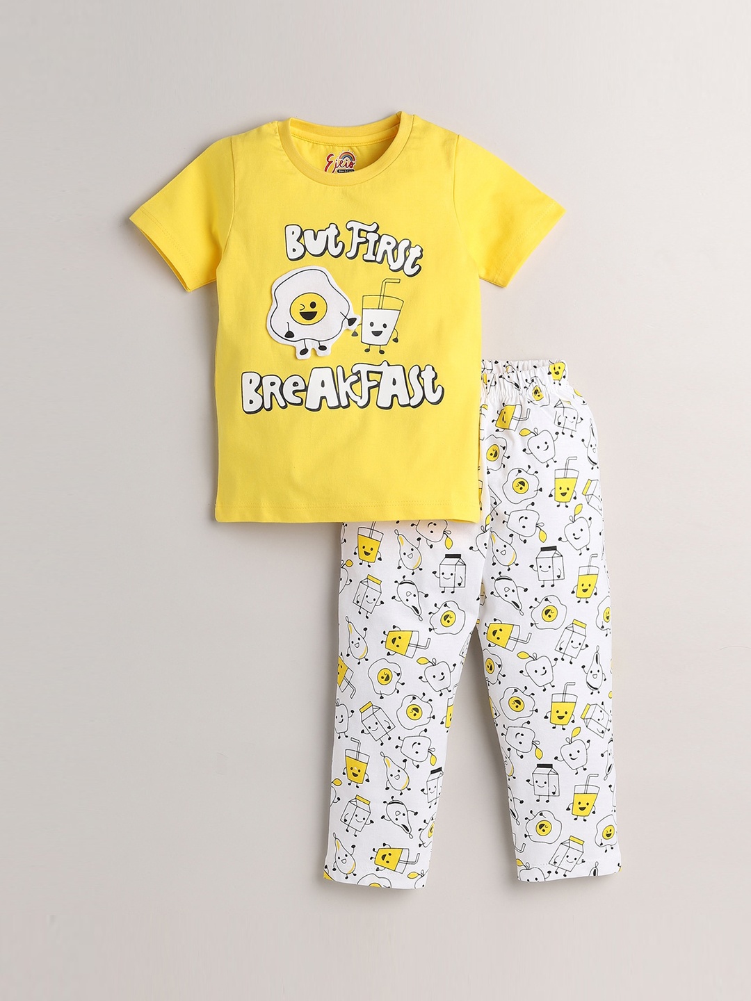 

Eieio Unisex Kids Yellow & White Printed Cotton Night suit