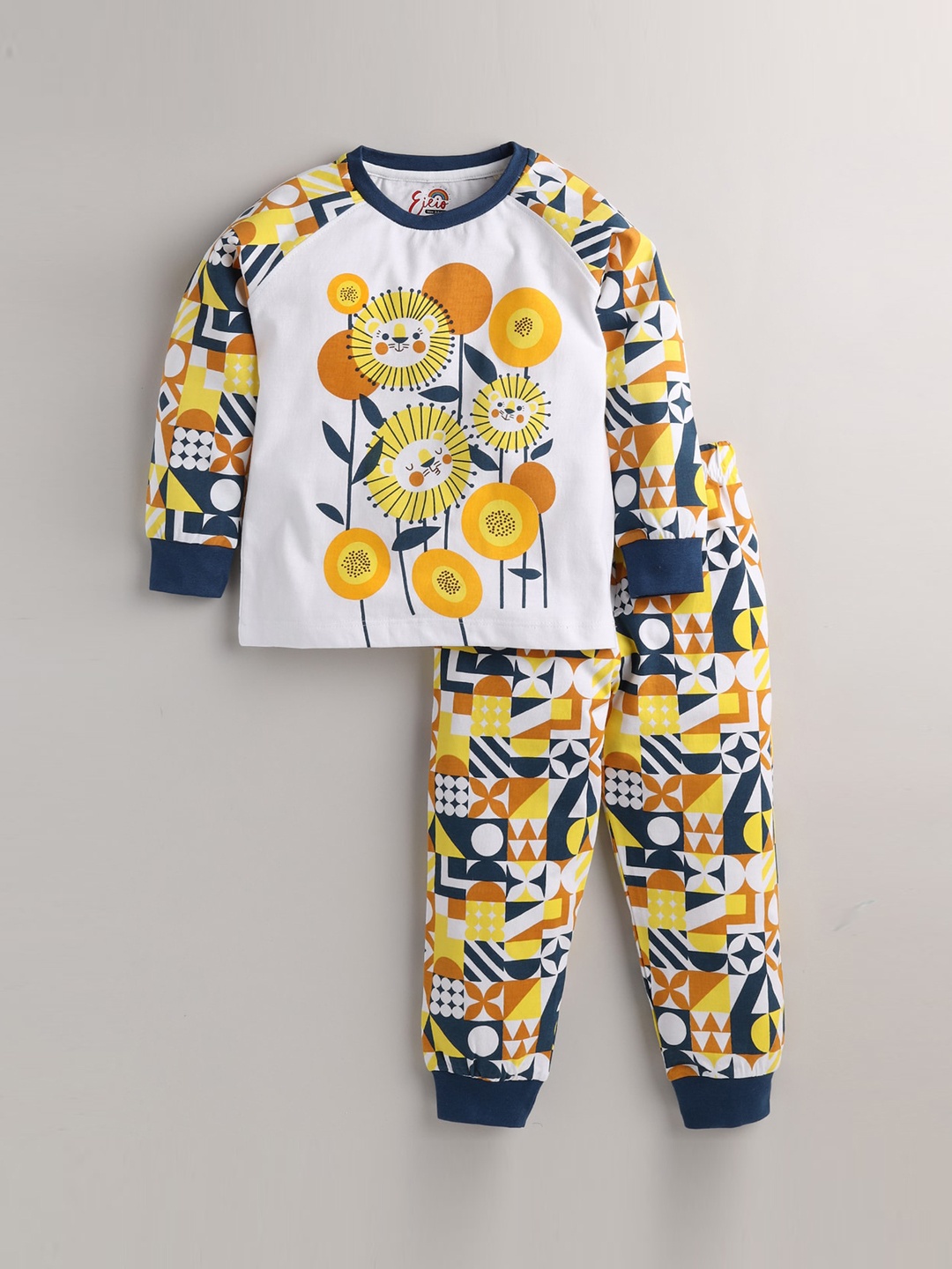 

Eieio Boys Yellow Printed Pure Cotton Night Suit